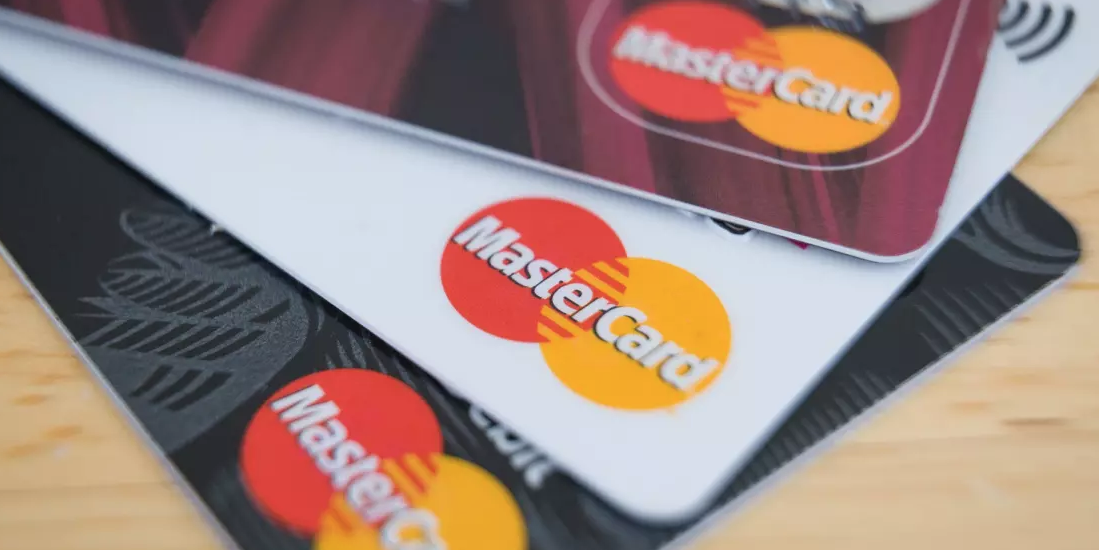 L'UE inflige une amende de plus de 570 millions d'euros à Mastercard