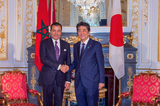 Le Prince Moulay Rachid s’entretient à Tokyo avec le Premier ministre japonais