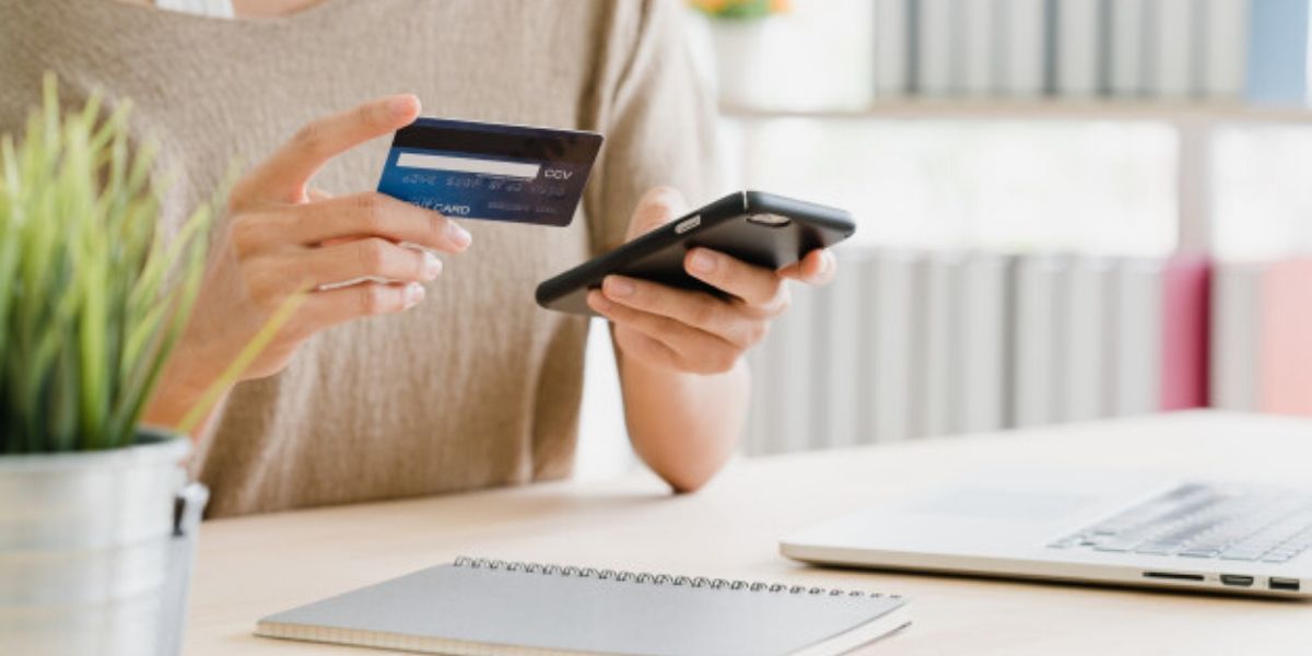 M-Paiement : MT Cash permet désormais d'alimenter un compte mobile directement par carte bancaire