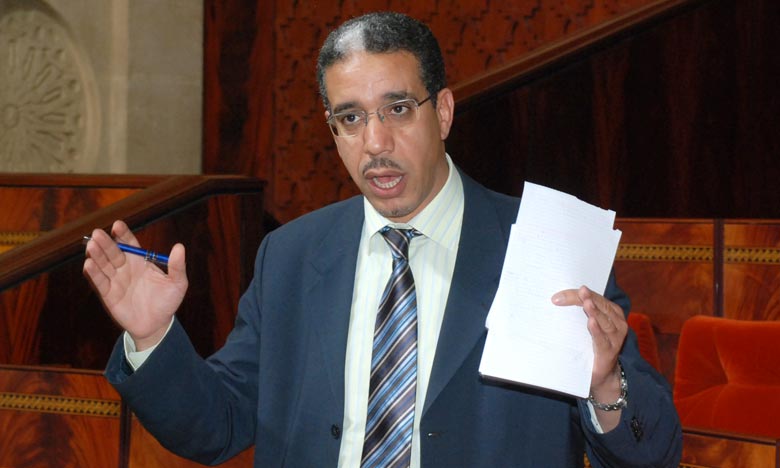 Eau/Électricité: l’État prend en charge les factures de 75% des Marocains, selon Rebbah
