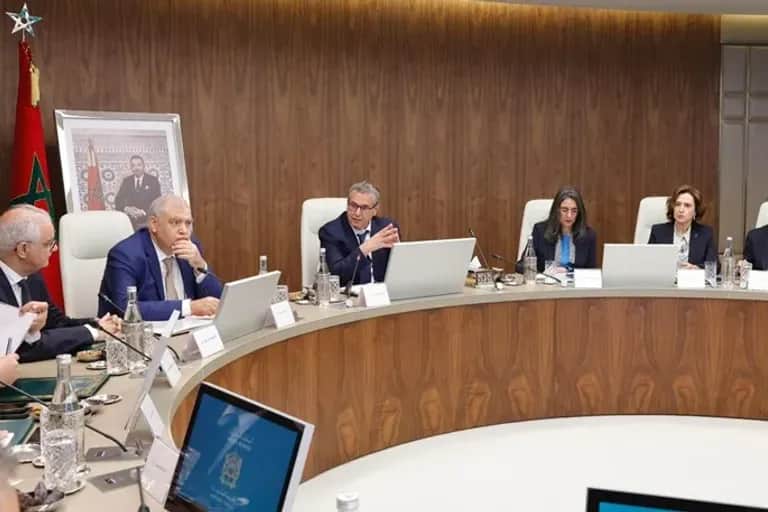 Gaz, électricité et transport : le gouvernement détaille ses mesures face aux fluctuations internationales