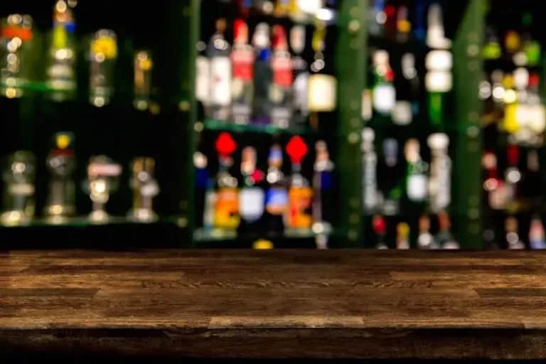 Alcool : 830 milliards de dollars effacés, un secteur en reconfiguration