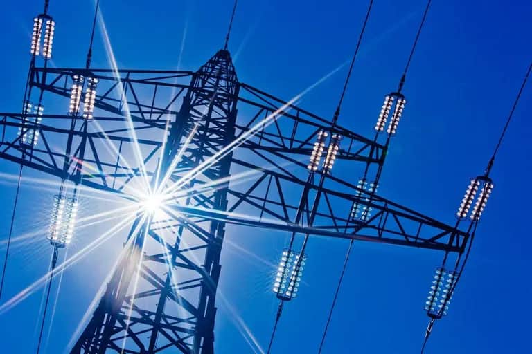 Électricité : la BAD a investi plus de 12,7 milliards de dollars pour raccorder 25 millions d’Africains