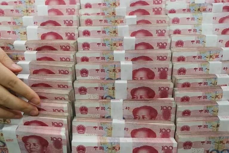Investissement à l'étranger: une banque marocaine réalise un transfert suspect vers Hong Kong