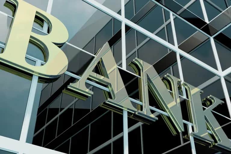 Banques: vers un changement de profil de croissance du secteur en 2024