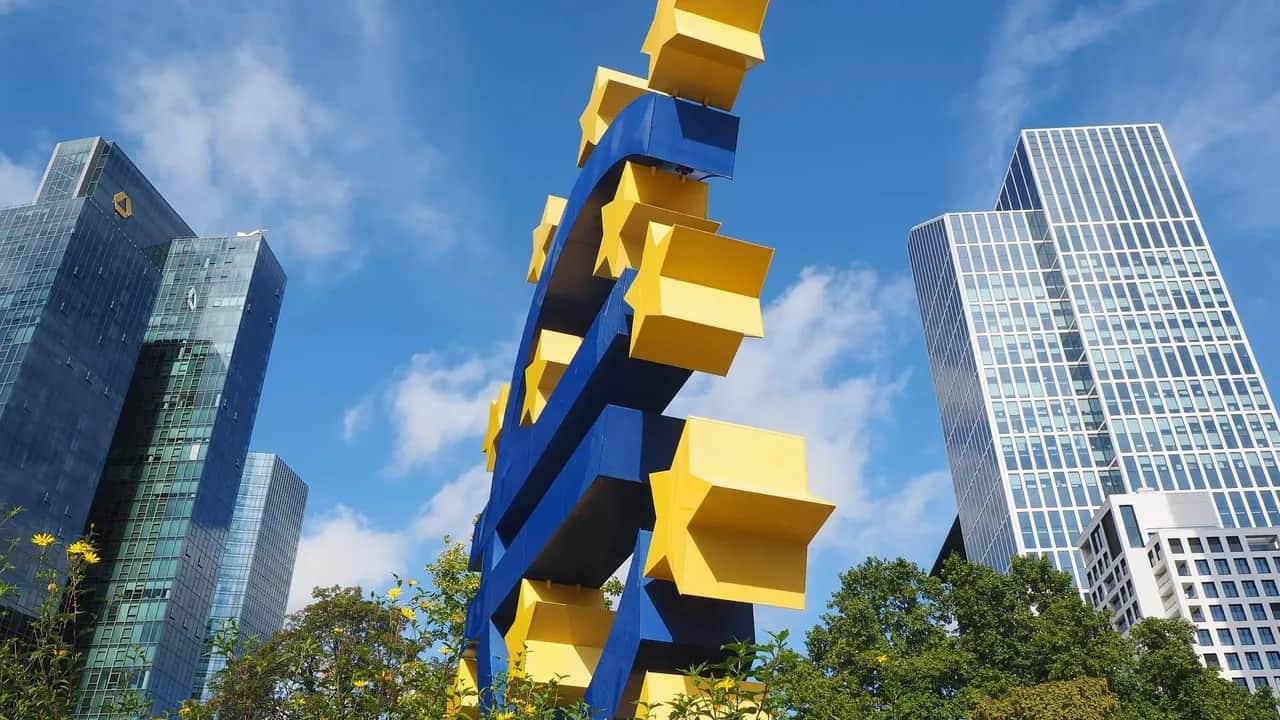 La Banque centrale européenne (BCE) relève ses taux d'intérêt de 50 points de base