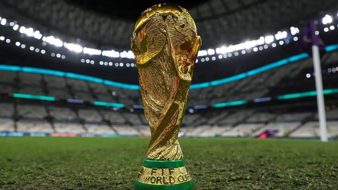 Billetterie du Mondial : la FIFA visée par une plainte de supporters européens