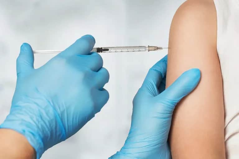 Campagne de vaccination: le Maroc cible les jeunes de plus de 18 ans