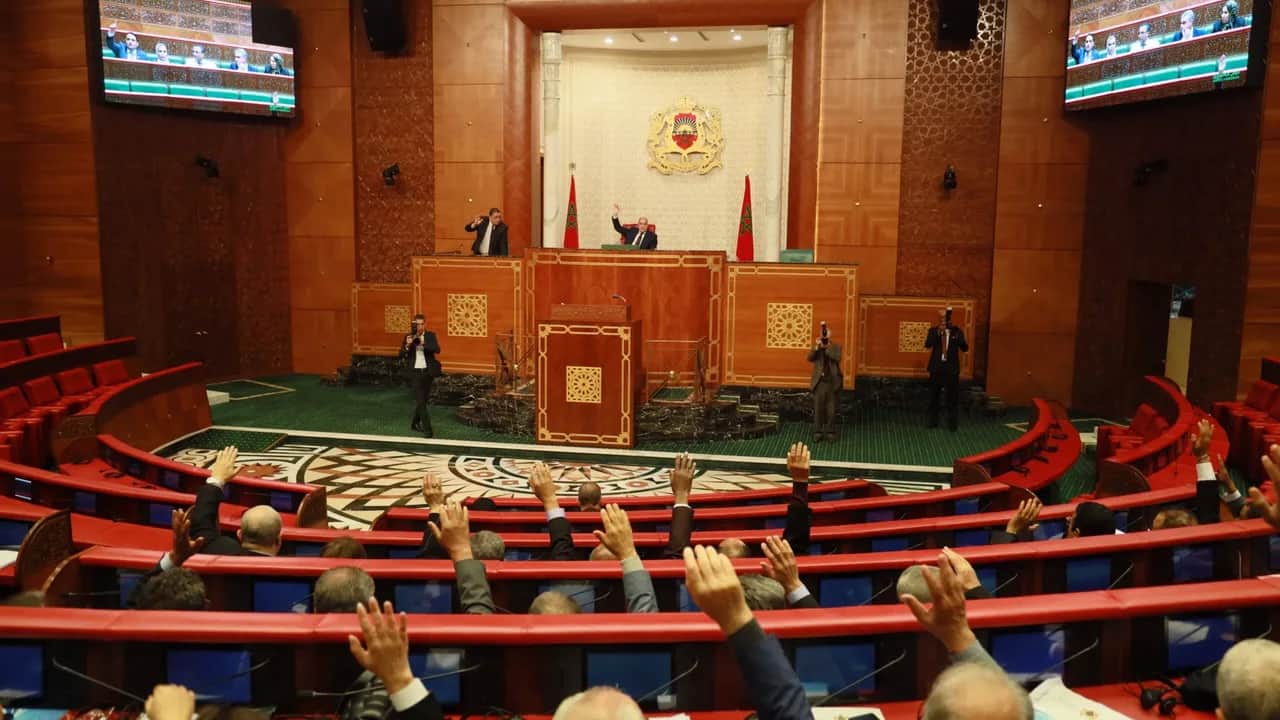 Droit de grève : la Commission de l'enseignement donne son feu vert au projet de loi