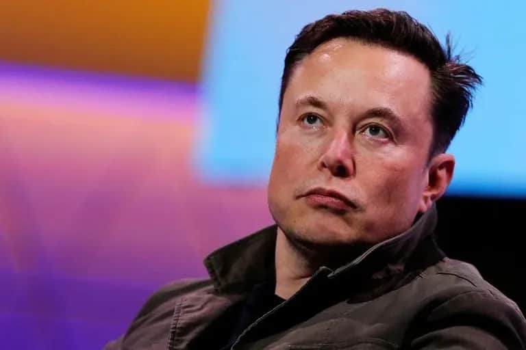 Elon Musk propose de racheter l'intégralité de Twitter