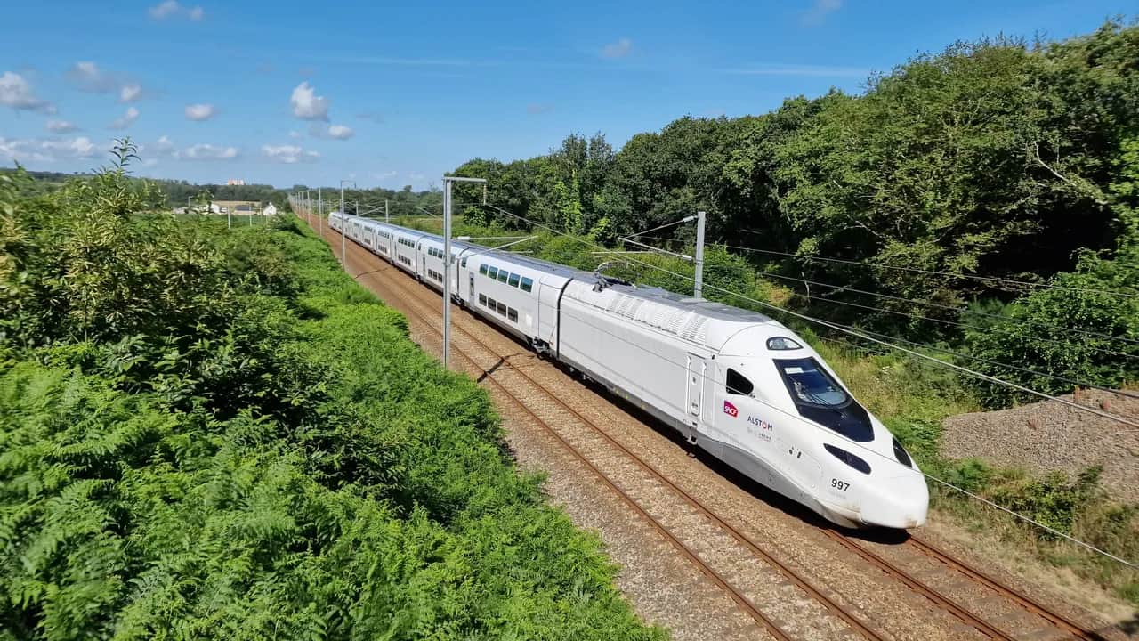 La France accorde 781 millions d’euros pour l’achat de trains Alstom par l’ONCF