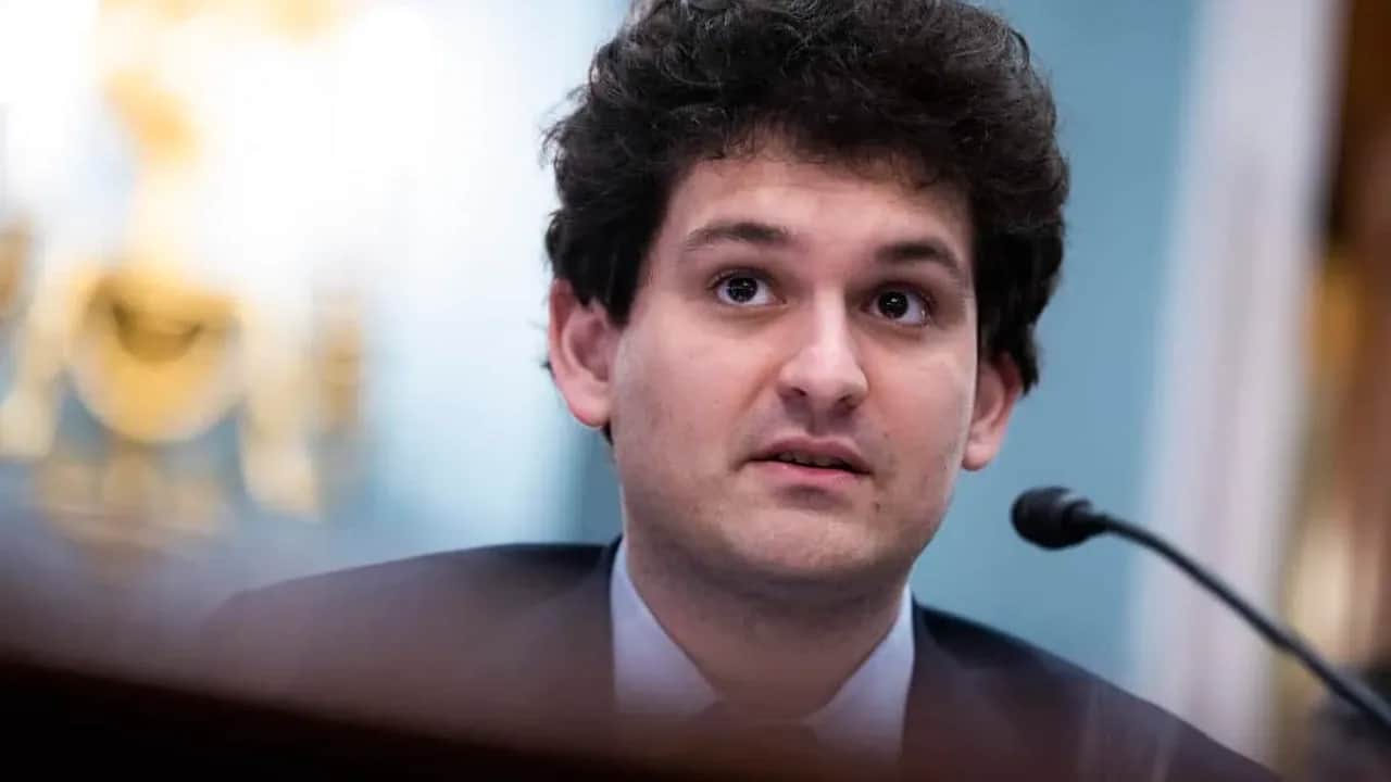 Cryptomonnaies : Sam Bankman-Fried condamné à 25 ans de prison