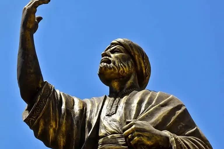Héritage d'Al Mutanabbî: renaissance d'une conscience arabe