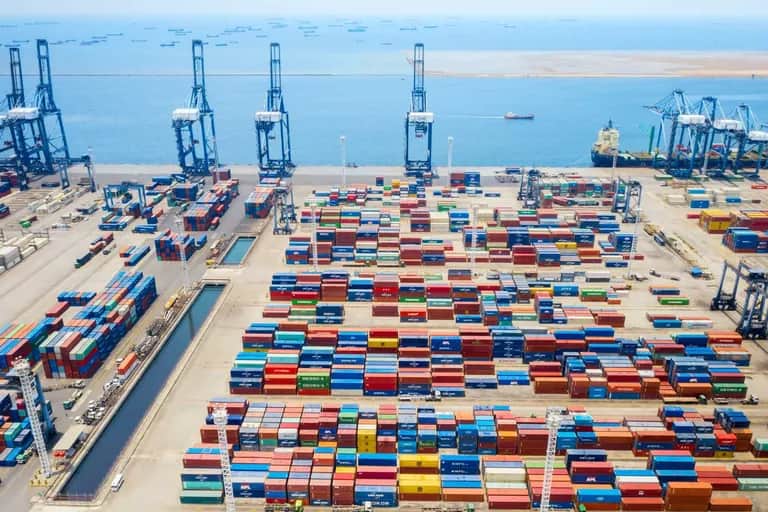 L'IA pourrait stimuler le commerce mondial de près de 40% d'ici 2040