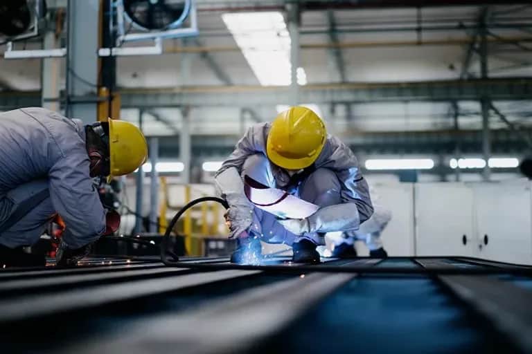 Industries manufacturières : hausse de l'indice de la production de 2,2% au troisième trimestre 2025