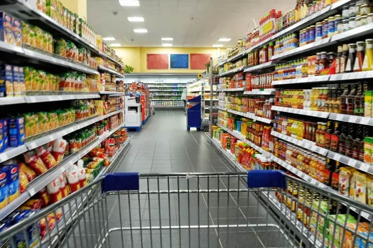 Produits alimentaires: le spectre de la flambée des prix se maintient