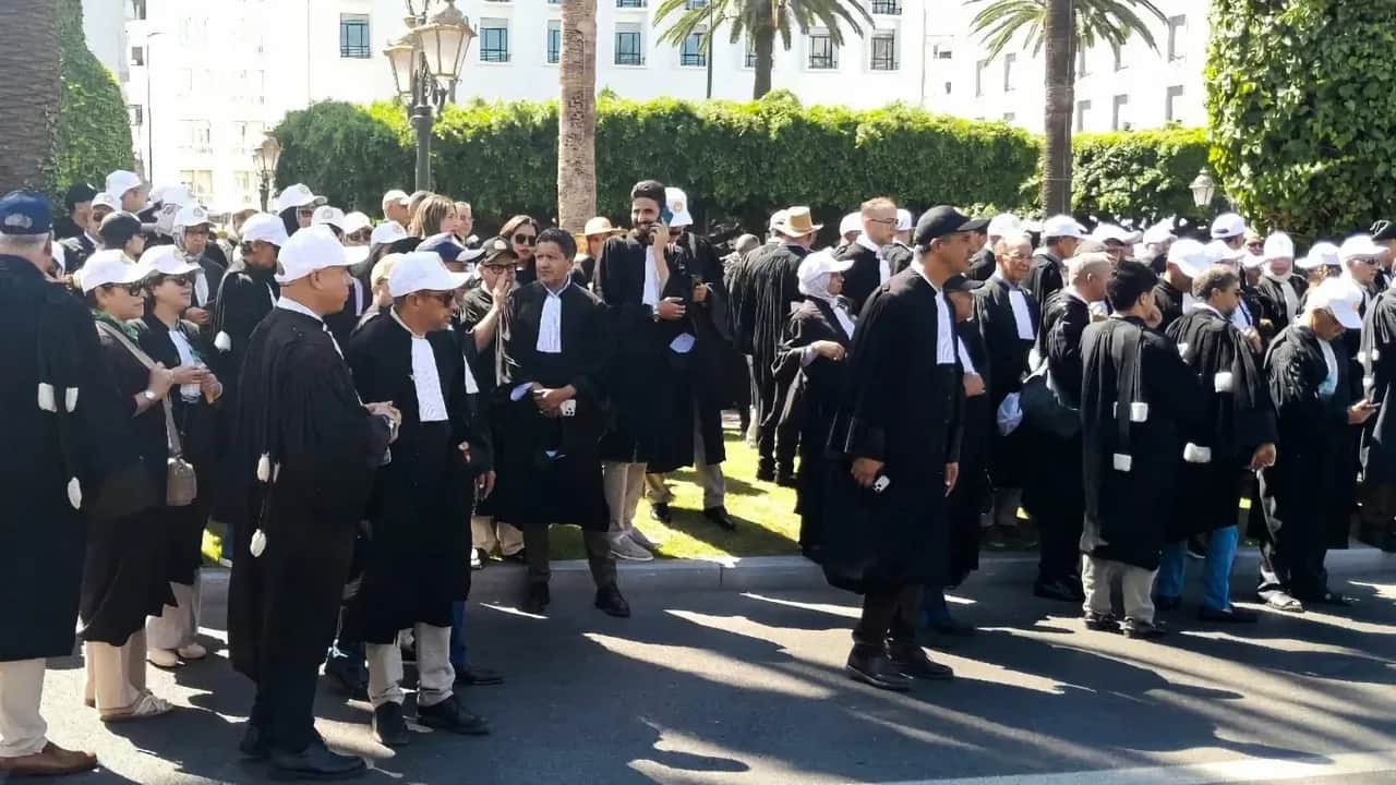 Loi sur la profession d'avocat : l'Association des barreaux maintient la grève totale