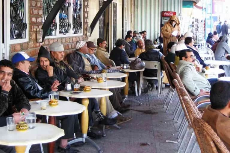 Reprise de l’emploi : femmes, jeunes et monde rural sur le bas-côté
