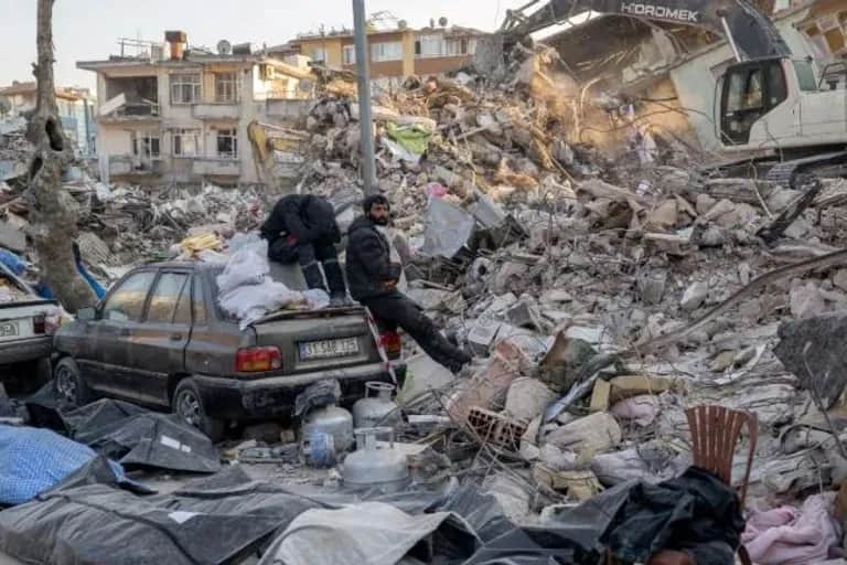 Séisme en Turquie : le bilan dépasse les 45.000 morts