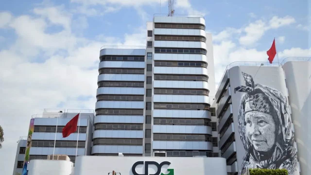 Signature d’une convention de coopération entre la CDG et la CDC-CI