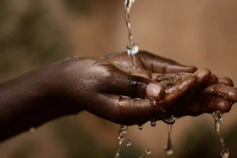 Sommet africain sur l'investissement dans l'eau : l'Afrique doit investir 30 milliards de dollars supplémentaires par an d'ici 2030