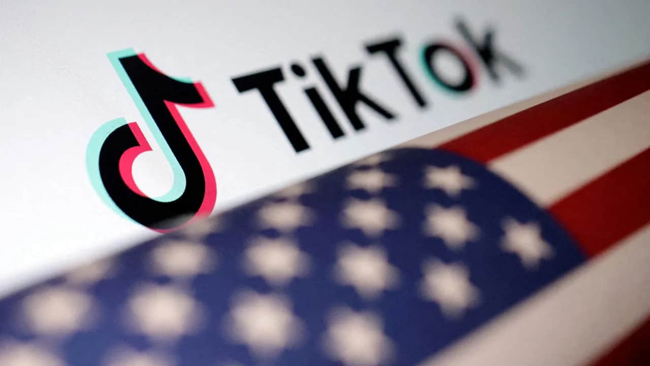 Achat de TikTok: magnats américains en lice pour une opération à plusieurs milliards