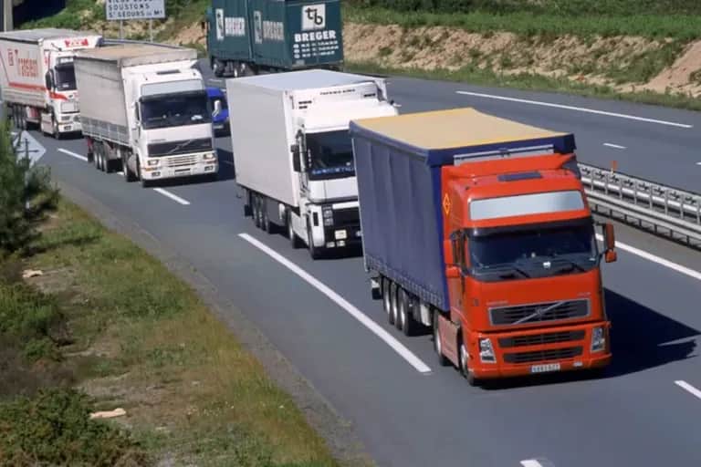 Transport routier : de nouvelles mesures pour renforcer le secteur