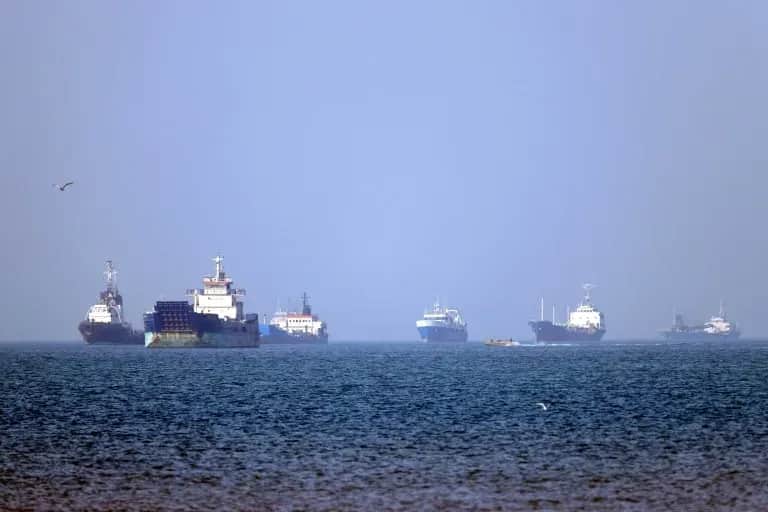 À Ormuz, le bras de fer entre Washington et Téhéran fait de nouveau flamber le pétrole