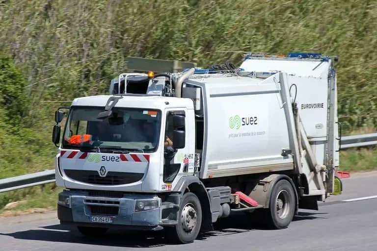 Gestion des déchets industriels: SUEZ obtient le renouvellement de son contrat avec Renault Group Maroc