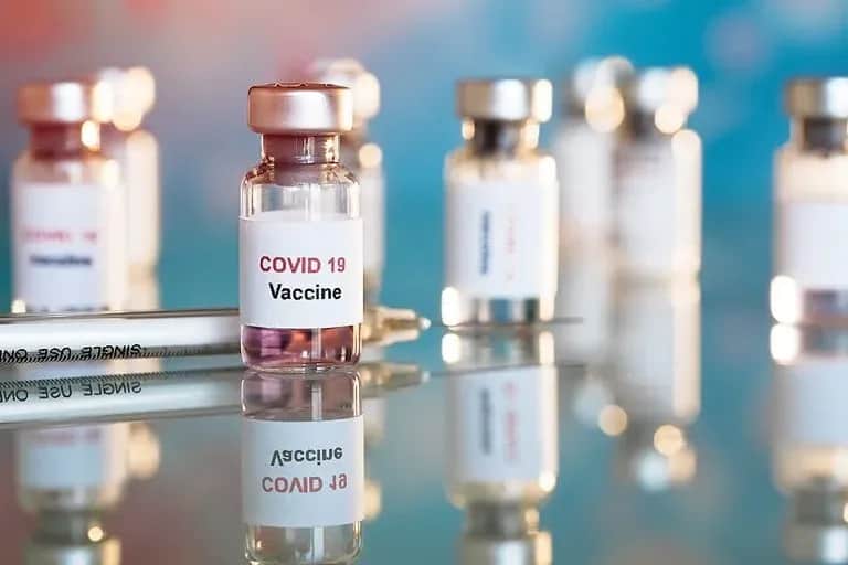 Le vrai du faux autour de la campagne de vaccination: variant Delta, vaccination des enfants, 3ème dose...