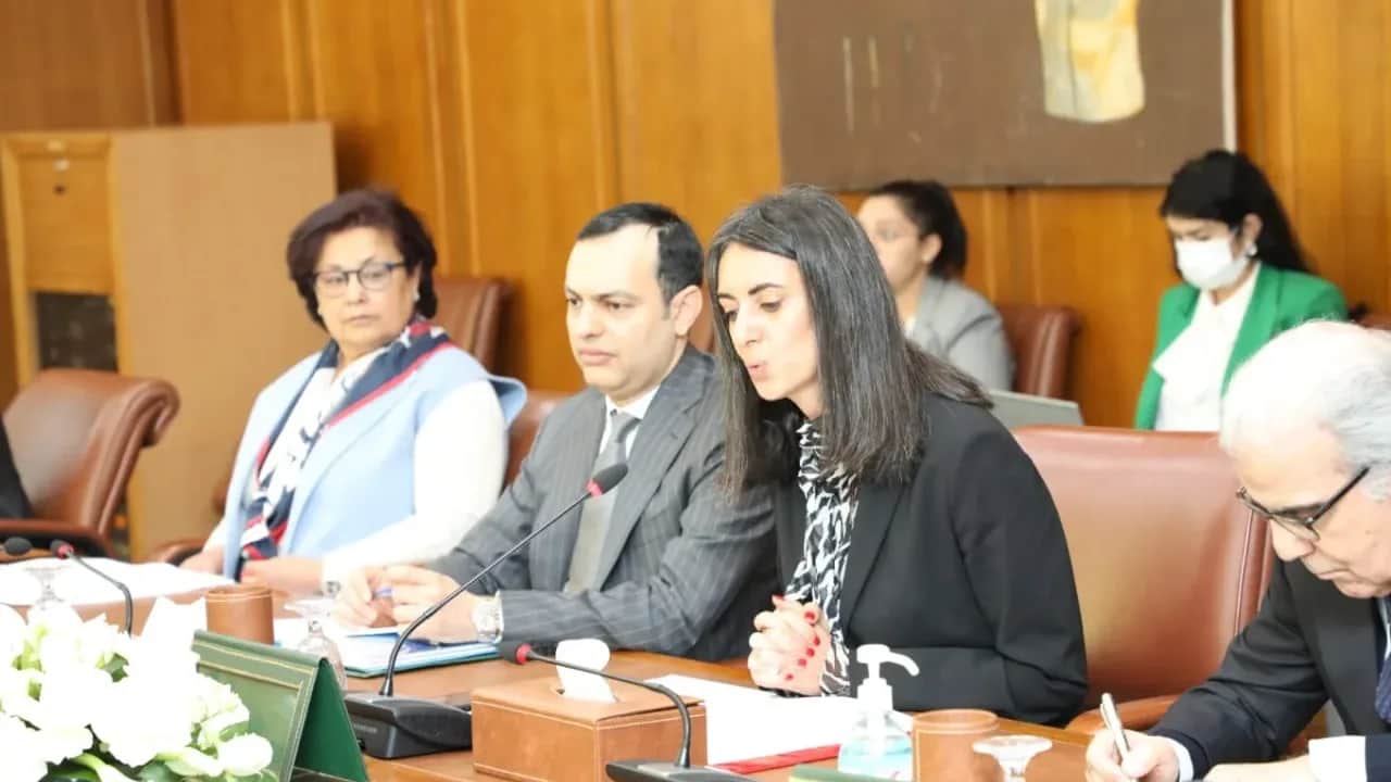 Nadia Fettah préside la troisième réunion du Conseil national de l’inclusion financière
