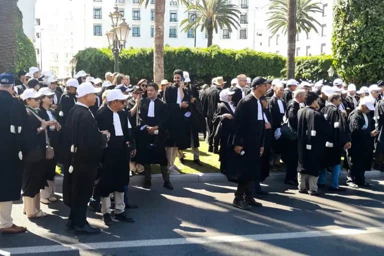 Loi sur la profession d'avocat : l'Association des barreaux maintient la grève totale