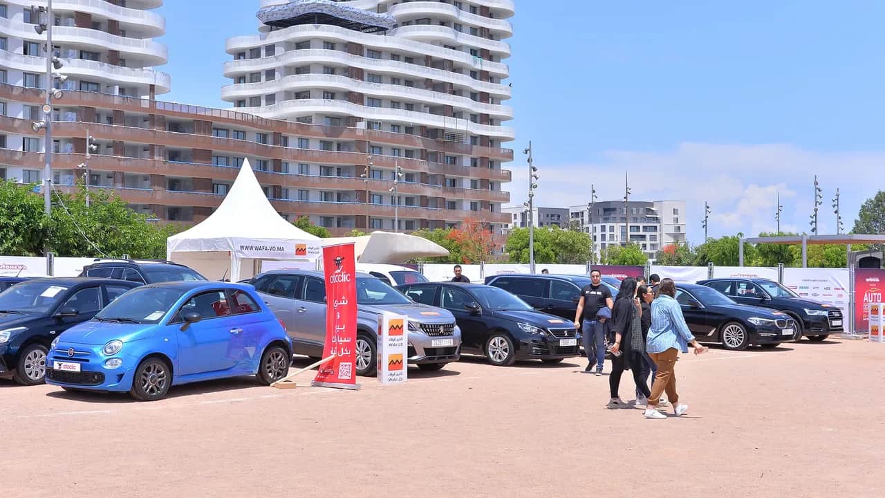 Salon Auto Occasion: les visiteurs à la recherche de la bonne affaire
