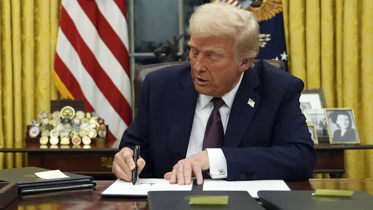 Trump signe le retrait de Washington de l’OMS