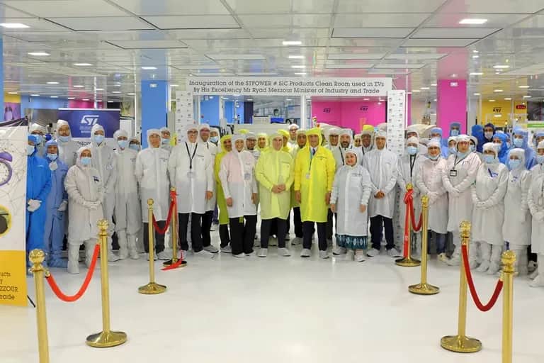 Véhicules électriques : STMicroelectronics inaugure sa nouvelle ligne de production à Bouskoura