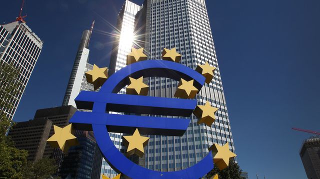 BCE mario draghi