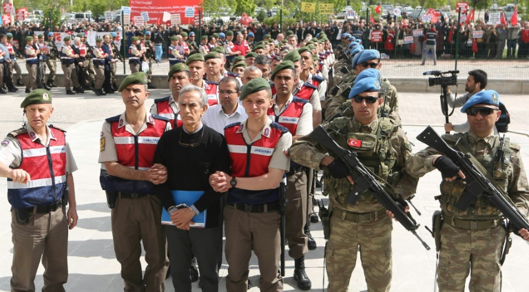 Turquie : Près de 500 putschistes présumés devant la justice ce mardi