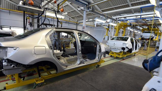 Renault annonce une nouvelle usine en Iran