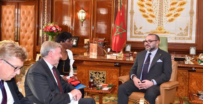 Le Roi reçoit l'envoyé personnel du SG de l'ONU pour le Sahara marocain