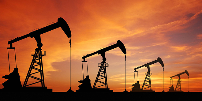 Le brent démarre 2019 autour de 53 dollars