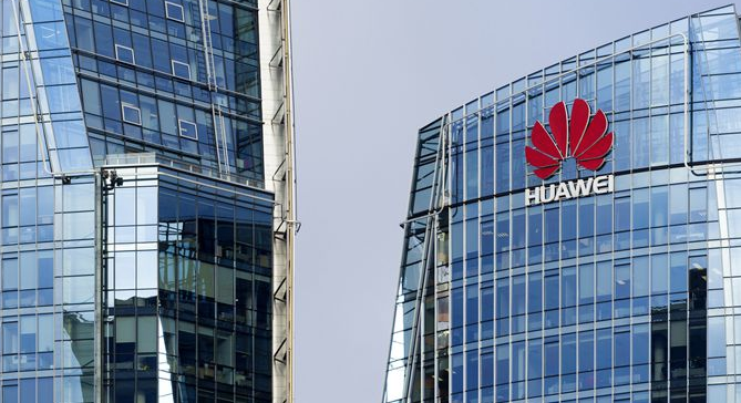 Huawei poursuit le gouvernement US en justice