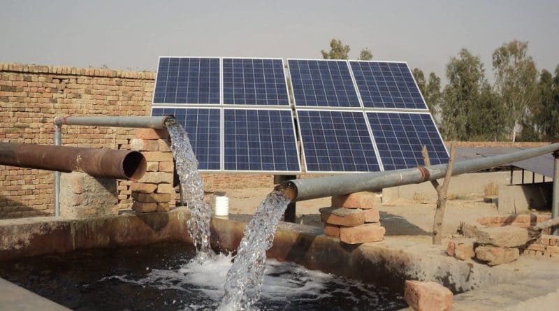 Actualité Maroc - Énergie solaire : 30.000 exploitations équipées en PPV