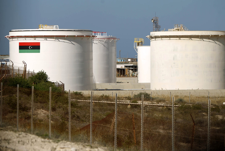 Pétrole : la Libye souhaite bénéficier de l'expertise égyptienne pour réhabiliter ses infrastructures
