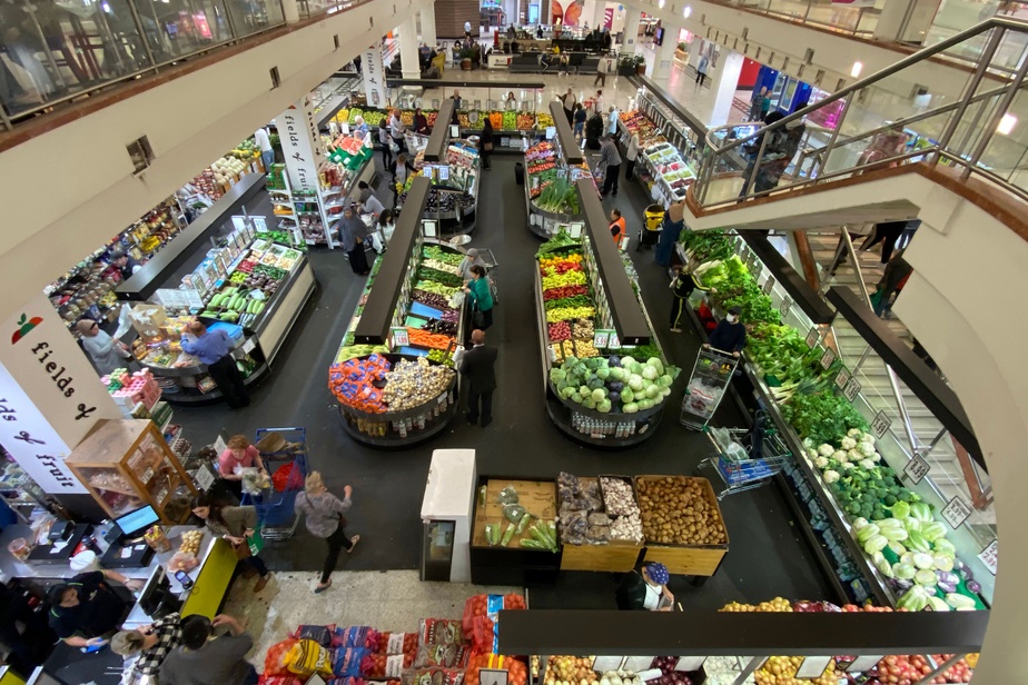 Covid-19 en Australie : La police patrouille dans les supermarchés