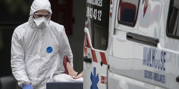 Coronavirus: Macron lance l'opération militaire "Résilience", pour soutenir la population