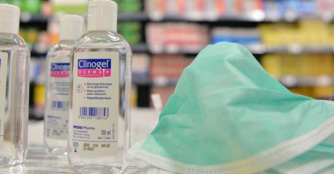 Les pharmaciens dénoncent les ventes illégales de gels hydroalcooliques