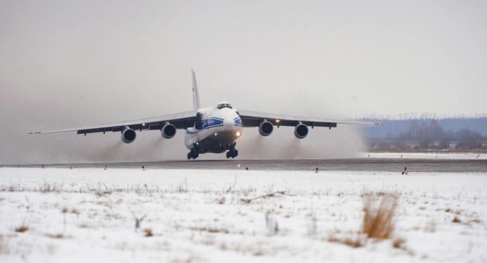 La Russie envoie un avion chargé d'aide humanitaire aux USA