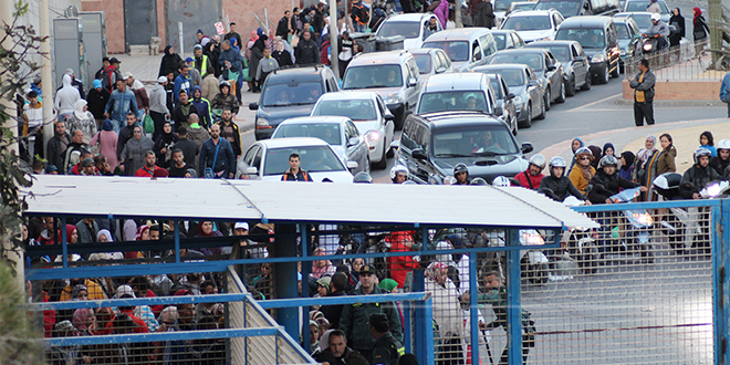 Sebta et Melillia: les travailleurs marocains appellent à une ouverture urgente des frontières