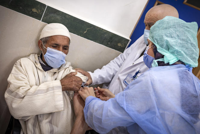 Covid-19: les centres de vaccination ouverts dimanche au Maroc
