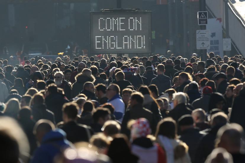 Covid-19: l'Angleterre annonce la fin des restrictions sanitaires